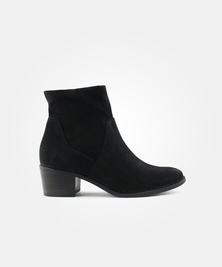 Chelsea ankle boots in medium brown Paul Green